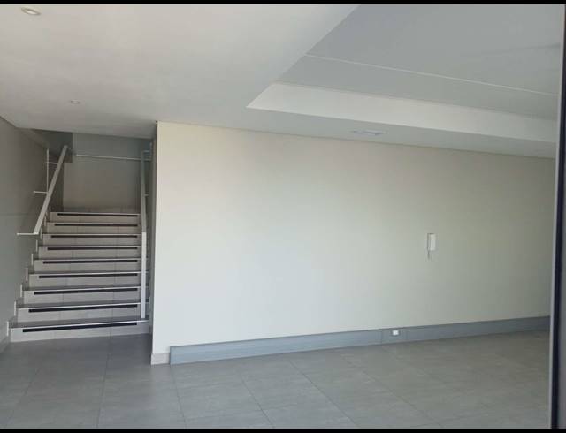 443M² FACTORY TO LET IN EVERITE INDUSTRIA